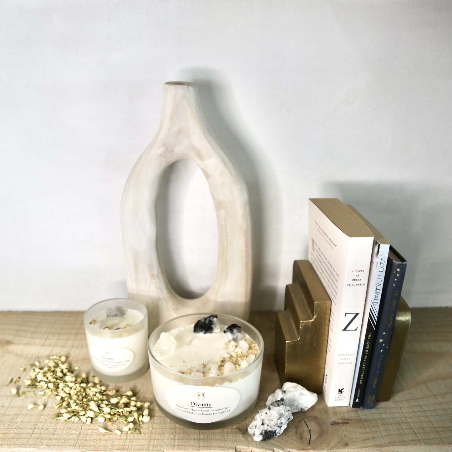 Divinity Intention Candle: Moonstone + Crystal Quartz