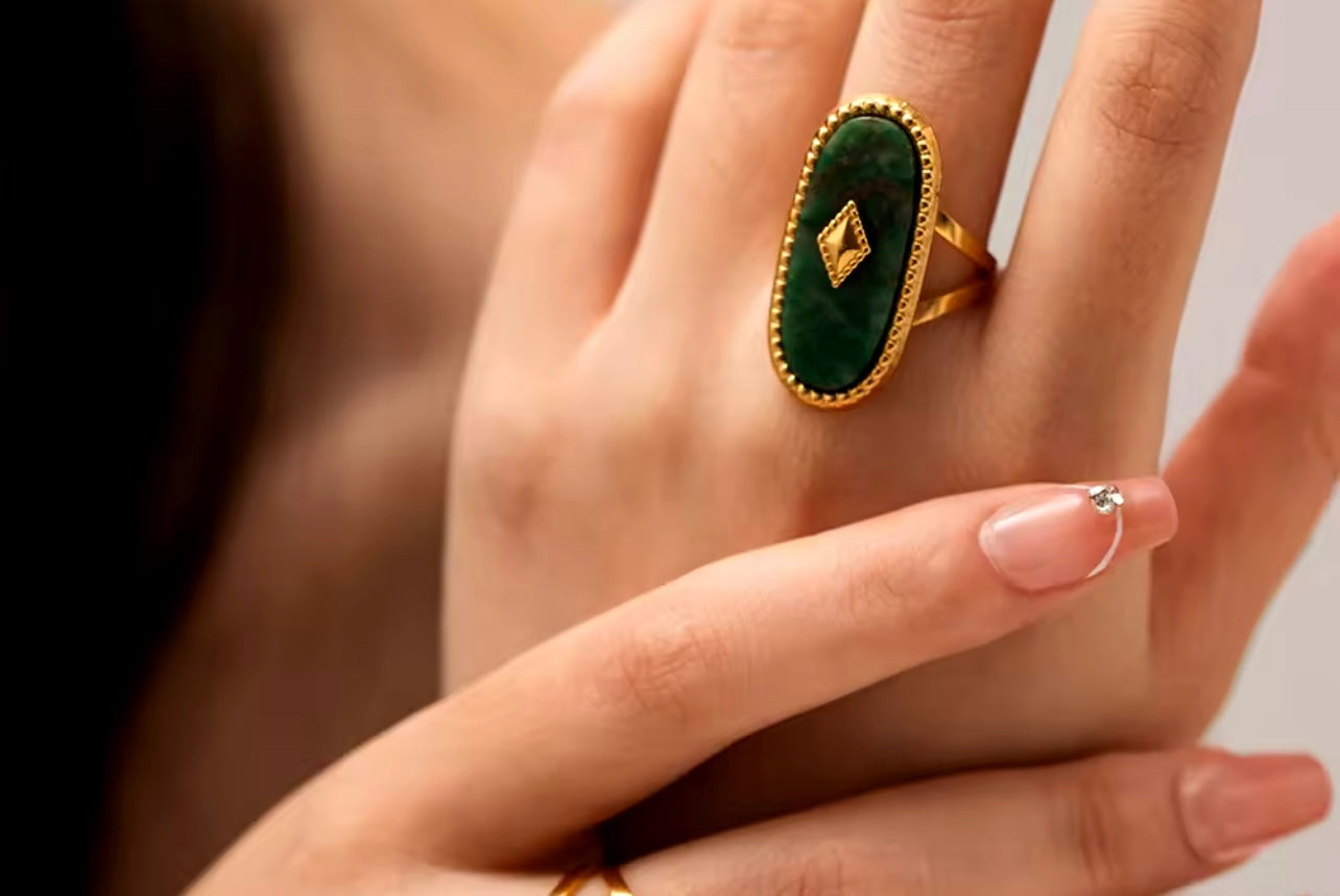 Chunky Cocktail Rings Variants by Stone